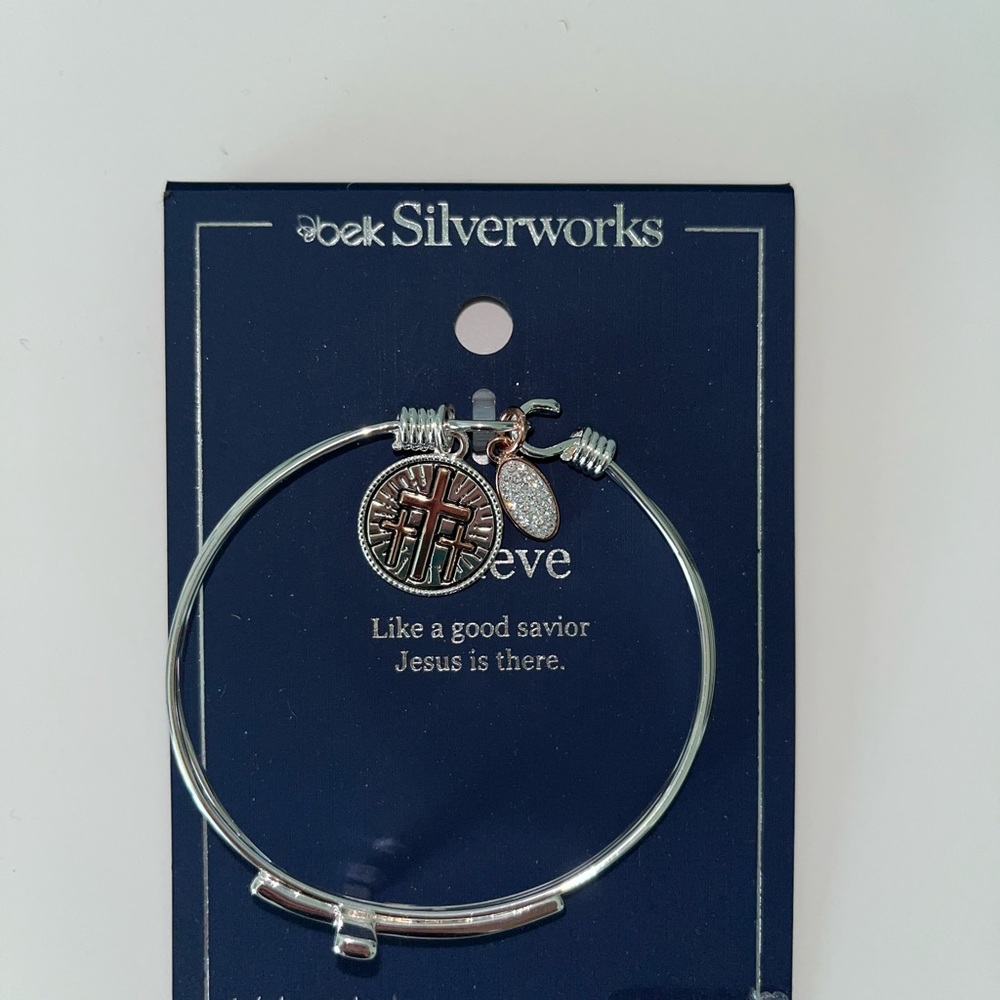 New, never been worn cross bracelet